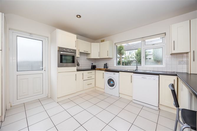42 Millwood Park, Edenmore, Dublin 5