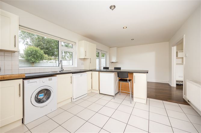 42 Millwood Park, Edenmore, Dublin 5