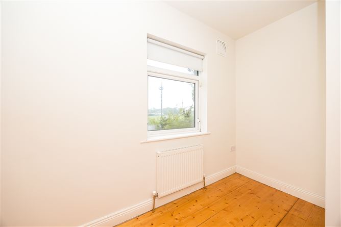 42 Millwood Park, Edenmore, Dublin 5