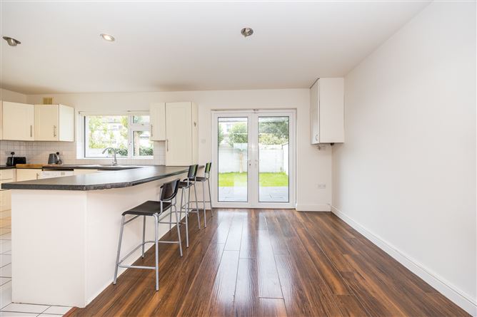 42 Millwood Park, Edenmore, Dublin 5