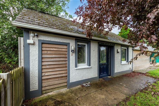 "Staples Cottage", Ballaghablake, Curracloe, Wexford