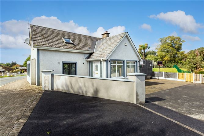 "Staples Cottage", Ballaghablake, Curracloe, Wexford