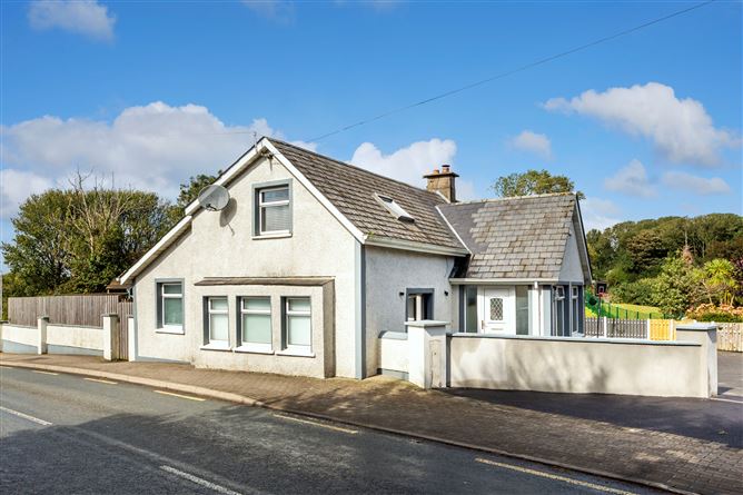 "Staples Cottage", Ballaghablake, Curracloe, Wexford