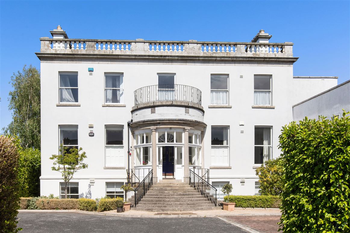 Apt 5 Marlfield House, St. Gabriels, Cabinteely, Dublin 18