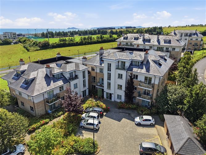 Photo 20 of 22 — 14 The Lighthouse, The Crescent, Robswall, Malahide, County Dublin