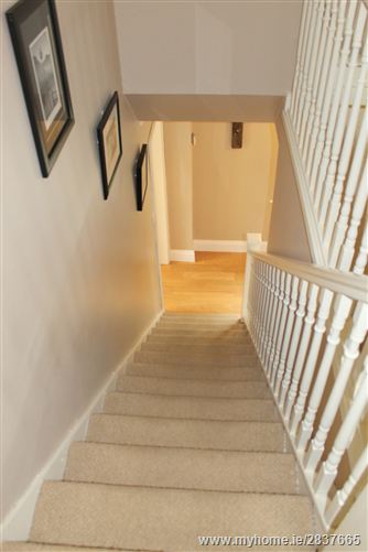 27 Warrenstown Lawn, Blanchardstown, Dublin15, Blanchardstown,   Dublin 15