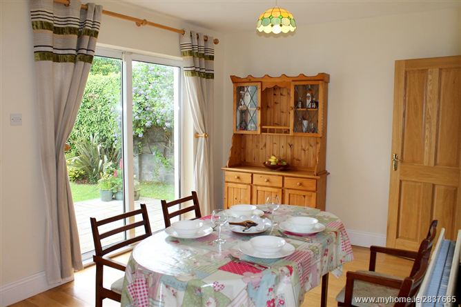 27 Warrenstown Lawn, Blanchardstown, Dublin15, Blanchardstown,   Dublin 15