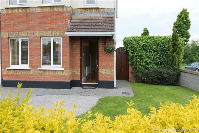 27 Warrenstown Lawn, Blanchardstown, Dublin15, Blanchardstown,   Dublin 15