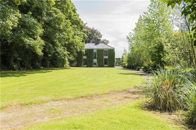 Abbey House, Coosan Road, Athlone, Co. Westmeath