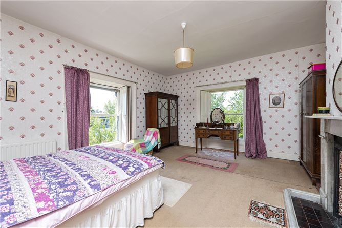 Abbey House, Coosan Road, Athlone, Co. Westmeath