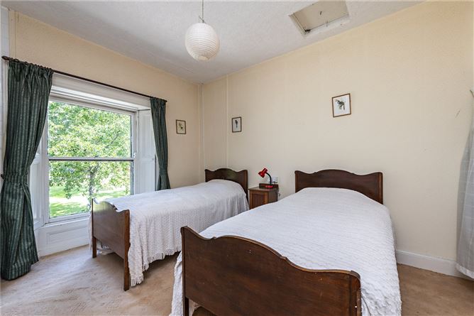 Abbey House, Coosan Road, Athlone, Co. Westmeath