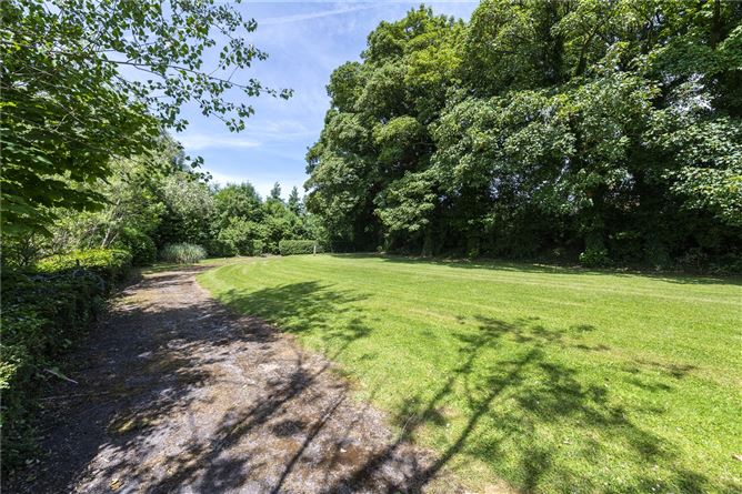 Abbey House, Coosan Road, Athlone, Co. Westmeath