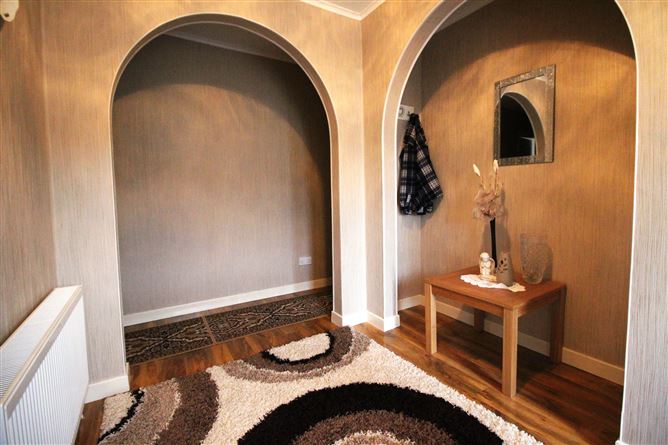 Rahardrum, Virginia, Cavan