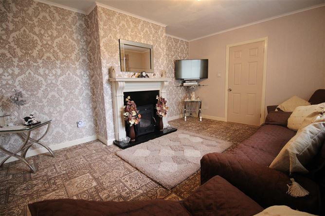 Rahardrum, Virginia, Cavan