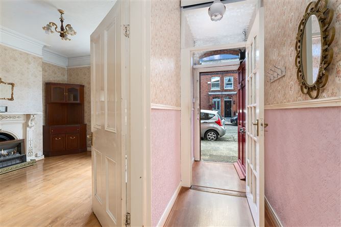 34 CARLINGFORD ROAD, Drumcondra,   Dublin 9