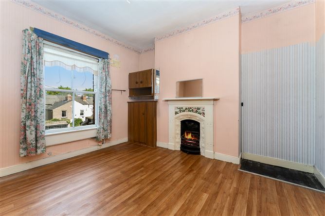34 CARLINGFORD ROAD, Drumcondra,   Dublin 9