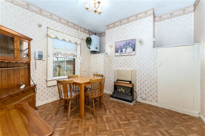34 CARLINGFORD ROAD, Drumcondra,   Dublin 9