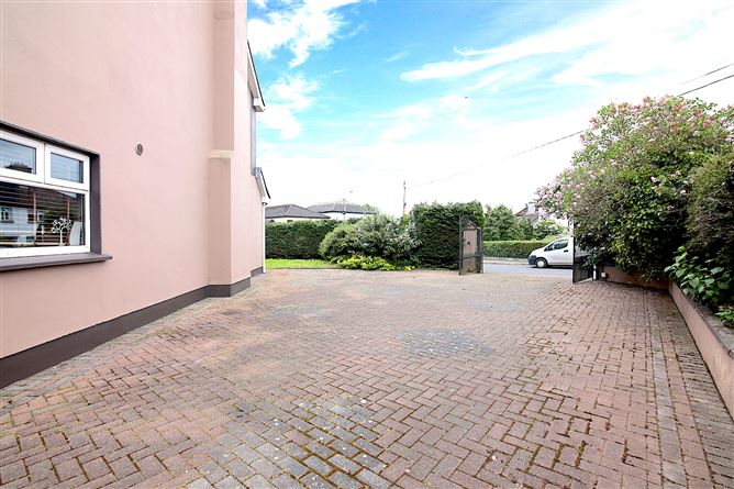 Springhill, 21A St. Patrick's Park, Dunboyne, Meath