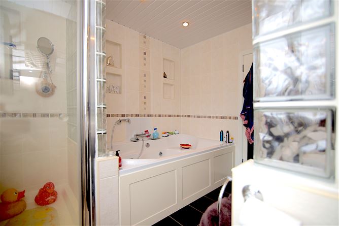 Springhill, 21A St. Patrick's Park, Dunboyne, Meath