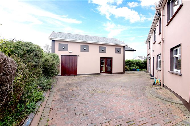 Springhill, 21A St. Patrick's Park, Dunboyne, Meath