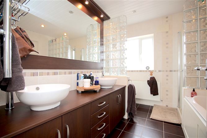 Springhill, 21A St. Patrick's Park, Dunboyne, Meath