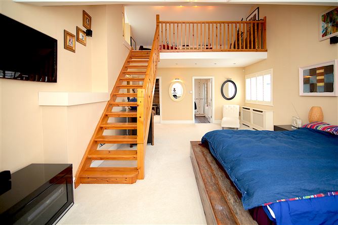 Springhill, 21A St. Patrick's Park, Dunboyne, Meath