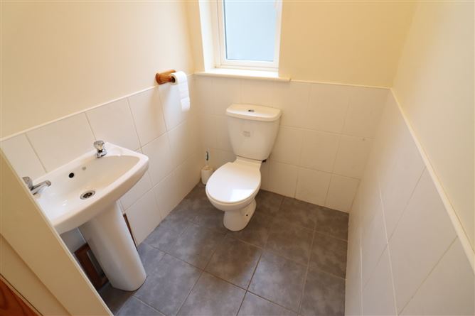 4 Waterpark Avenue, Waterpark, Carrigaline, Cork