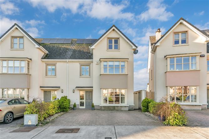 24 The Crescent, Pipers Hill, Naas, Co. Kildare
