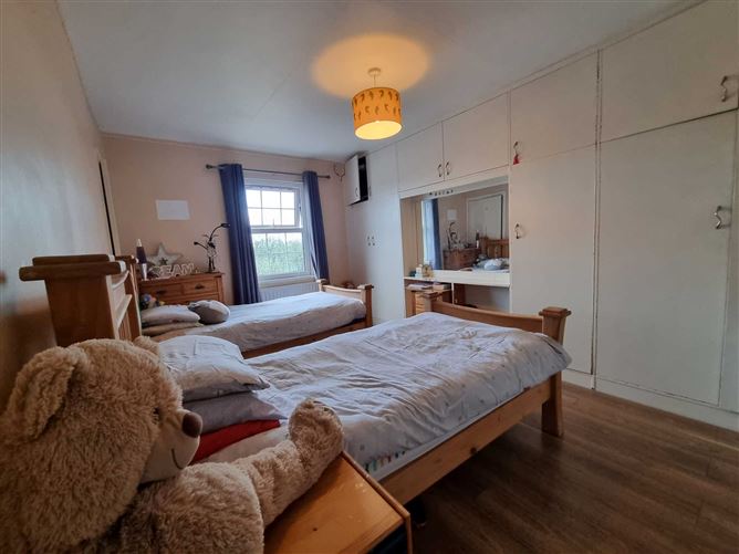 18 Barry Pk, Glanworth, Cork