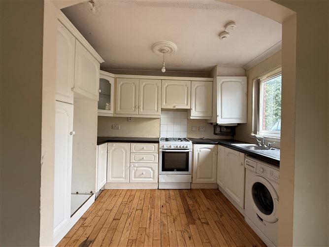 3 Castleross, Castletown Road , Dundalk, Louth