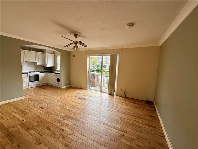 3 Castleross, Castletown Road , Dundalk, Louth