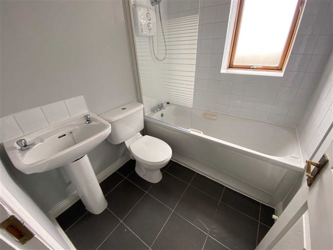 Russell Crescent, Tallaght, Dublin 24