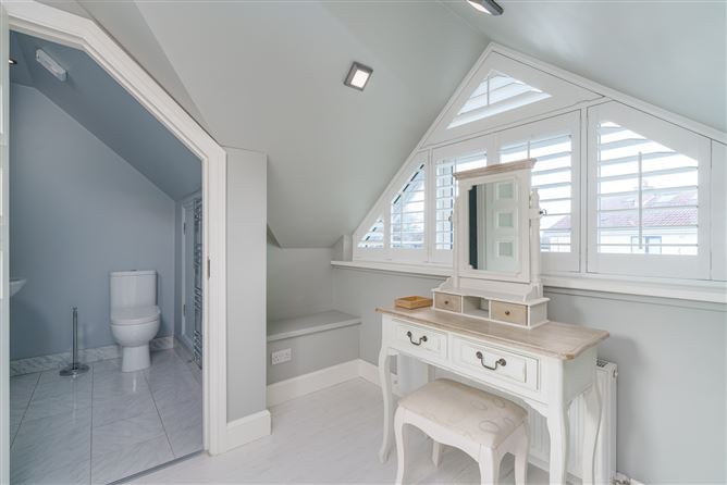 Photo 20 of 28 — 27 Hampton Crescent St Helen's Wood Booterstown Co Dublin , Mount Merrion, Dublin