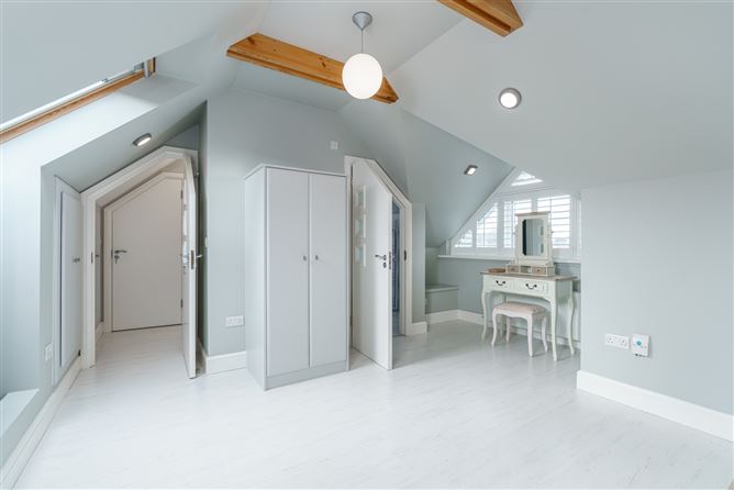 Photo 21 of 28 — 27 Hampton Crescent St Helen's Wood Booterstown Co Dublin , Mount Merrion, Dublin