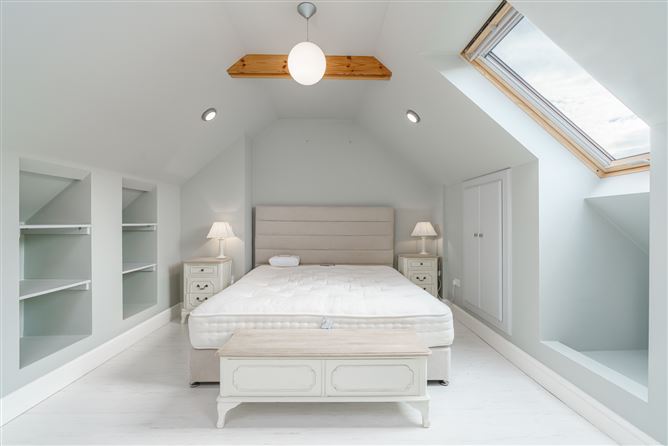 Photo 19 of 28 — 27 Hampton Crescent St Helen's Wood Booterstown Co Dublin , Mount Merrion, Dublin