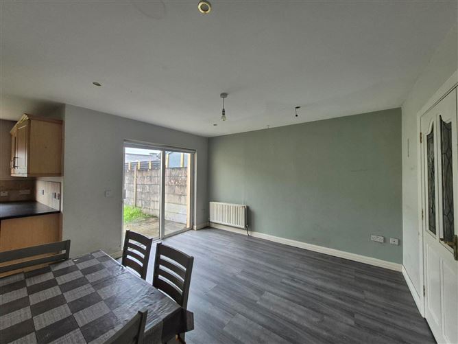 13 Lake View, Glenamaddy, Co. Galway