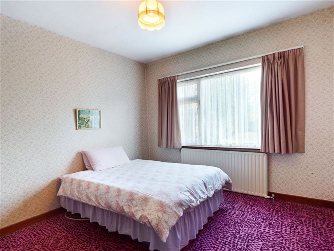 Westcourt, Racecourse Road, Thurles, Co. Tipperary