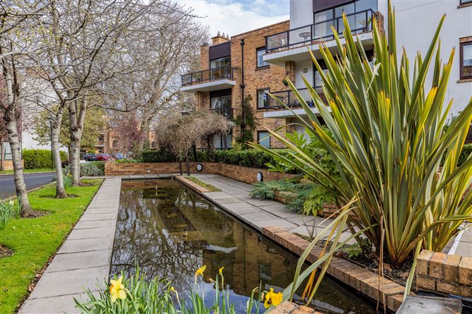 68 The Elms, Mount Merrion Avenue, Blackrock, County Dublin