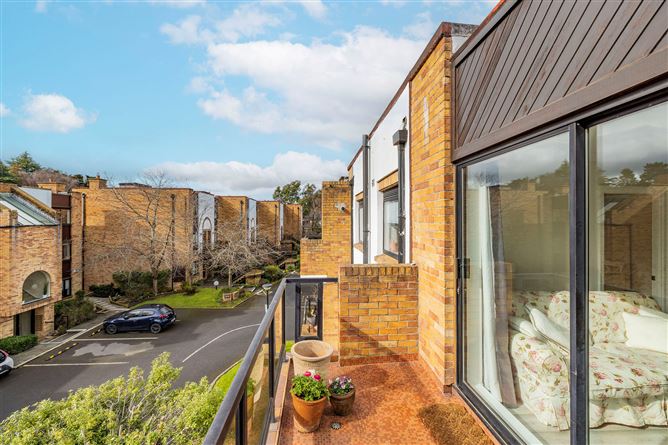 68 The Elms, Mount Merrion Avenue, Blackrock, County Dublin