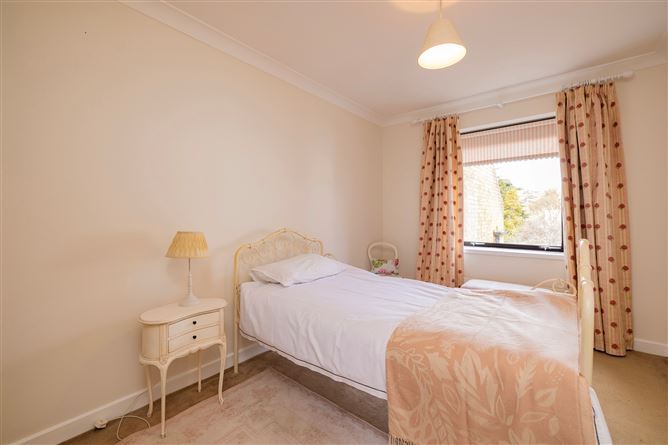 68 The Elms, Mount Merrion Avenue, Blackrock, County Dublin