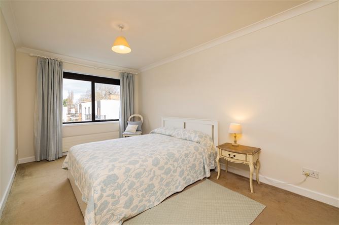 68 The Elms, Mount Merrion Avenue, Blackrock, County Dublin