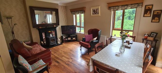 2 Oak Meadows, Drumsna, Carrick-On-Shannon, Leitrim