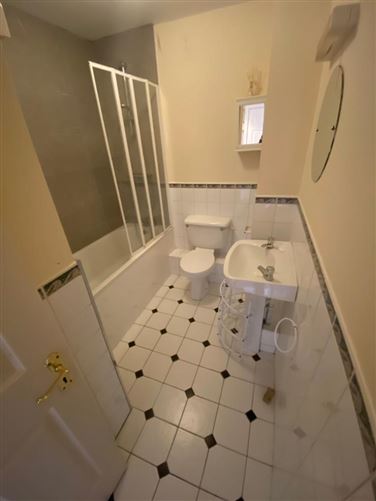 Apartment 11, Orchard Court, Victoria Cross, Cork City, Cork
