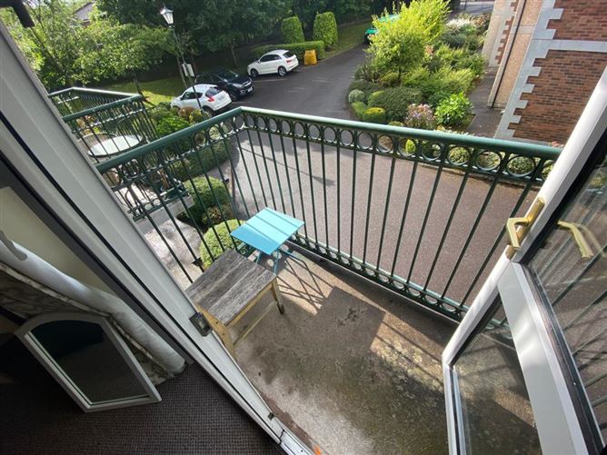 Apartment 11, Orchard Court, Victoria Cross, Cork City, Cork