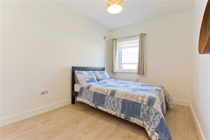 52 Graydon Crescent, Newcastle, Co.Dublin