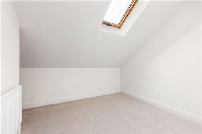 1 Saint Edmunds Park, Lucan, Co.Dublin