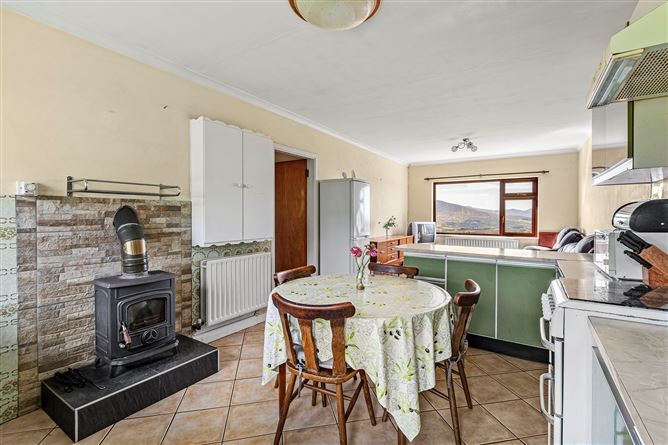 Shountalive, Kilmacowen, Eyeries, Co. Cork