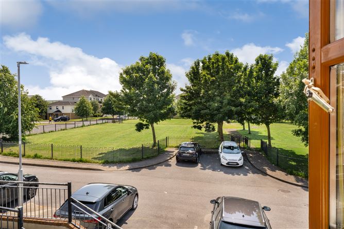 50 Deerpark Square, Kiltipper, Dublin 24
