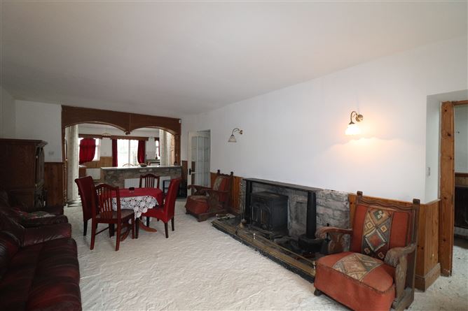 2 Deerpark, Tuamgraney, Clare