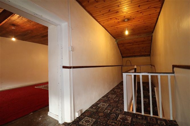 2 Deerpark, Tuamgraney, Clare